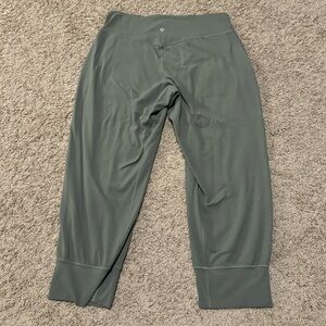 Lululemon align high-rise cropped jogger